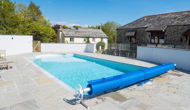 4 Bed in Marhamchurch (oc-p34749)