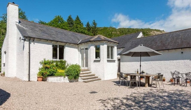 5 Bed in Grange-over-sands (oc-sz593)
