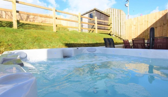 5 Bed in Llanybydder (oc-75907)