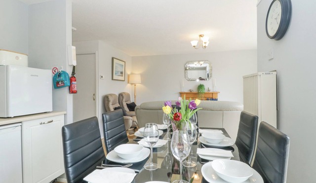9 Manorcombe Bungalows