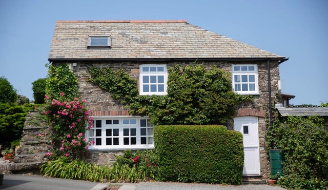 Barn Conversion With Indoor Swimming Pool In Stunning Rural Location Near Ocean