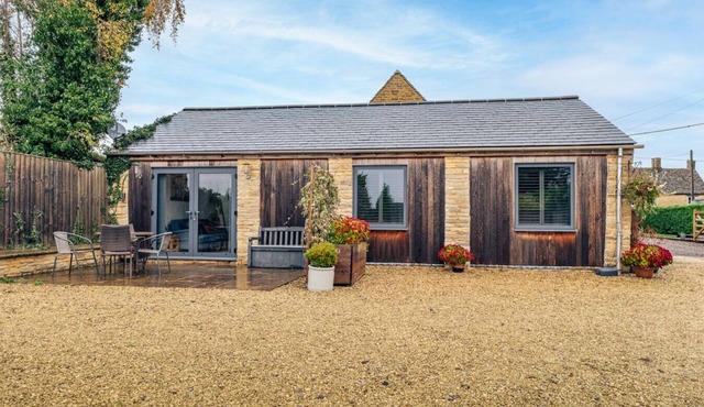 Beautiful 2 Bedroom Barn in Cerney Wick