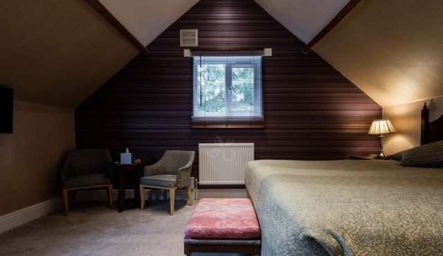 Beech House Hotel in Reading