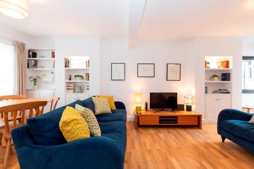 Charming 2BR Cottage in Richmond 20 mins C London - Pass the Keys
