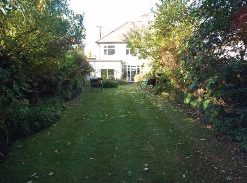 Charming Homestay, Finchley, London - For female solo travellers or females with family, couples or friends