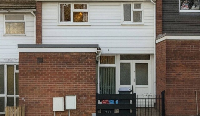 Comfortable Two-Bedroom Home in St. Dials, Cwmbran