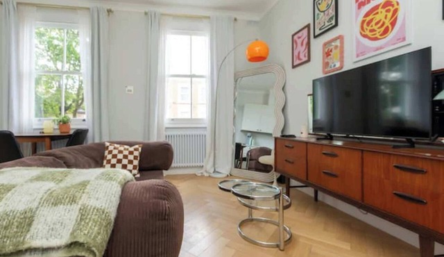 Dreamy 1BD Home in Notting Hill
