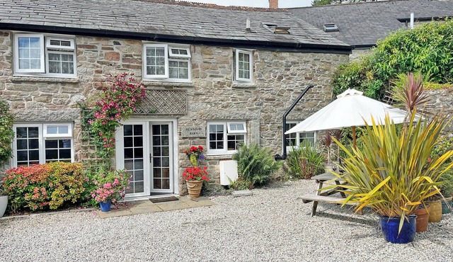 Henwood Barn - UK52138
