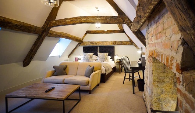 Kings Head Hotel