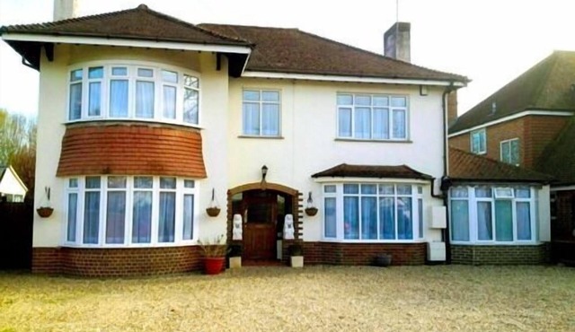 LA B and B Guest Accommodation