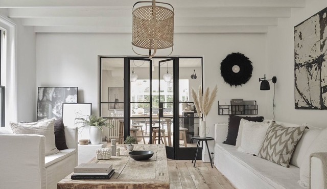 Large Georgian House by West Wittering beach. Interiors by Design Vintage.
