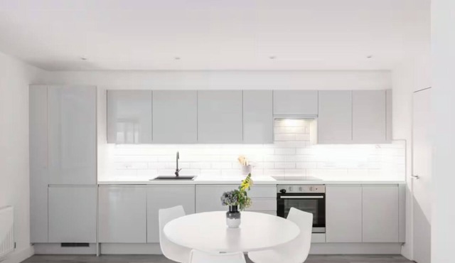 Luxury 3 Double Bedroom Apartment in Beckenham Hill