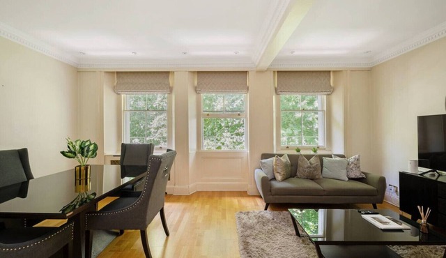 Luxury Knightsbridge Home | Next To Hyde Park