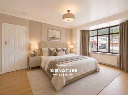 NEW Spacious & Comfortable Enfield Home By Signature Stays with FREE Parking