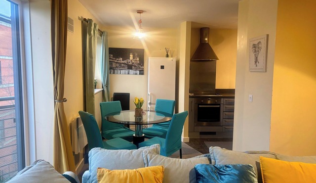 Peaceful Urban Retreat in Wolverhampton City