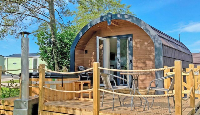 Pet Friendly Rustic Pod