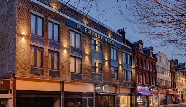 Putney Hotel