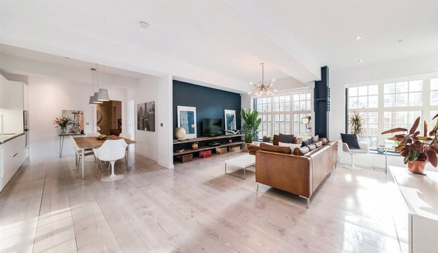 Regent Style Soho Loft - Best of Both Worlds