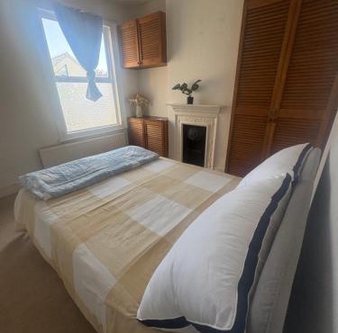 Room in London
