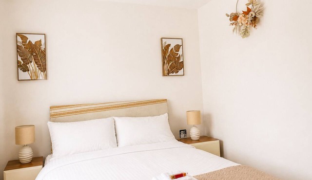 Spacious Home Near ExCeL, LCY, Canary Wharf, O2