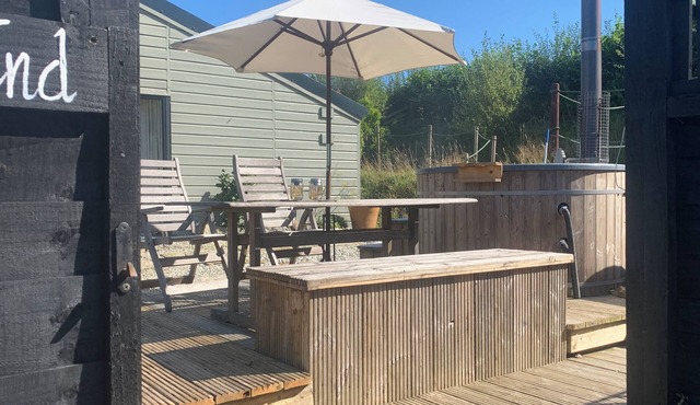 Stable End, a rural escape on the edge of Bodmin moor with wood fired hot tub.