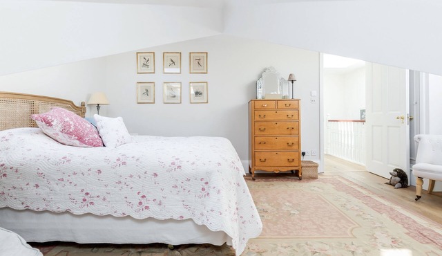 Stay in Ted Lasso’s Richmond | Elegant Victorian Home Near the Green & Thames