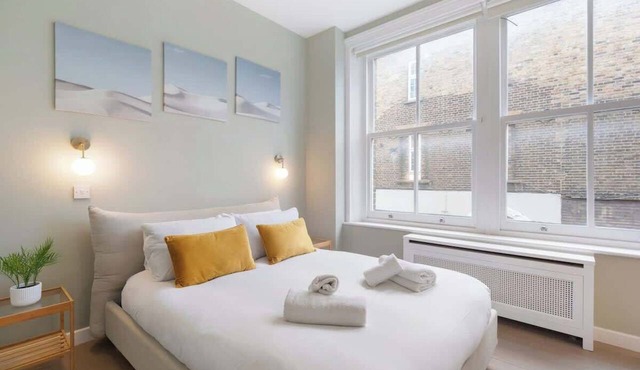 Stunning 2BR/2BA-ClaphamCommon