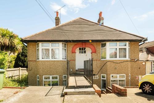 Swingate Lane Stay