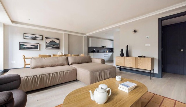 The Covent Garden Maison — 4‑Bed Duplex Sleeps 8