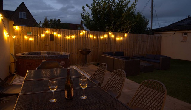 The Nook | Luxury Cotswolds Home | Sleeps 9