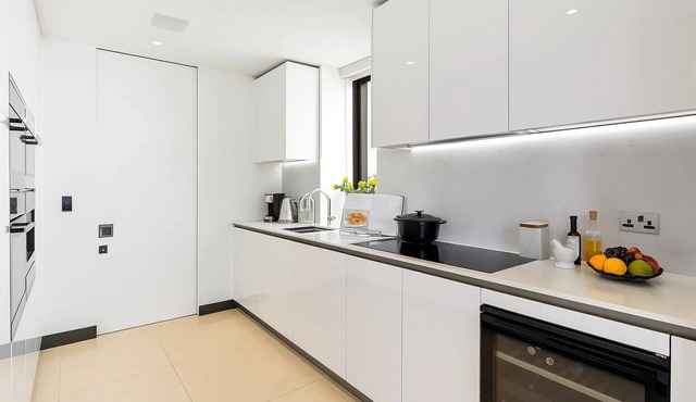 Tower Bridge Best View Sleeps 6