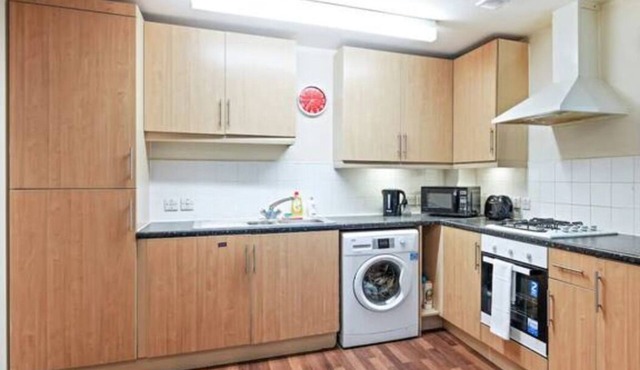 Vibrant 2BR Flat 0.1 mi ExCel & Prince Regent St.