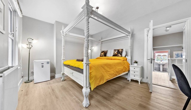 Whole Tranquil 2BR Rose Cottage near Stratford