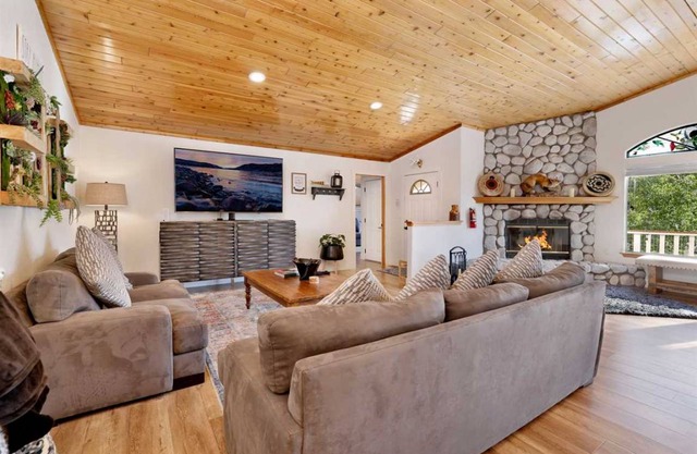 191 m² Chalet ∙ 4 bedrooms ∙ 10 guests