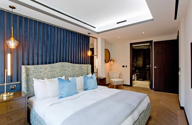 3-bed Deluxe 101