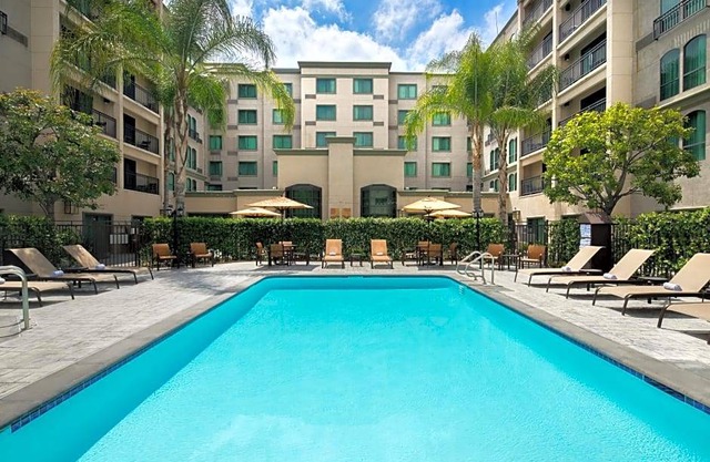 3-Star Hotel ∙ Courtyard by Marriott Los Angeles Pasadena Old Town