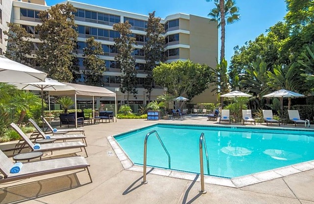 3-Star Hotel ∙ Fullerton Marriott at California State University