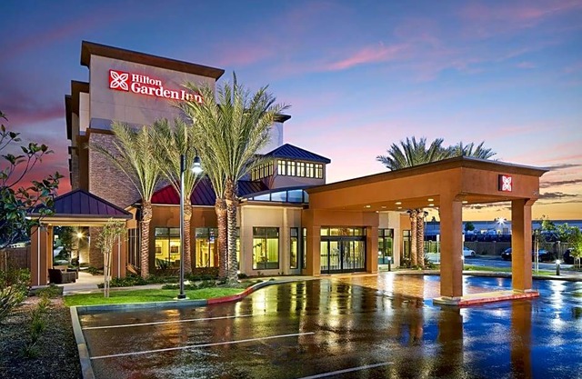 3-Star Hotel ∙ Hilton Garden Inn Los Angeles/Redondo Beach