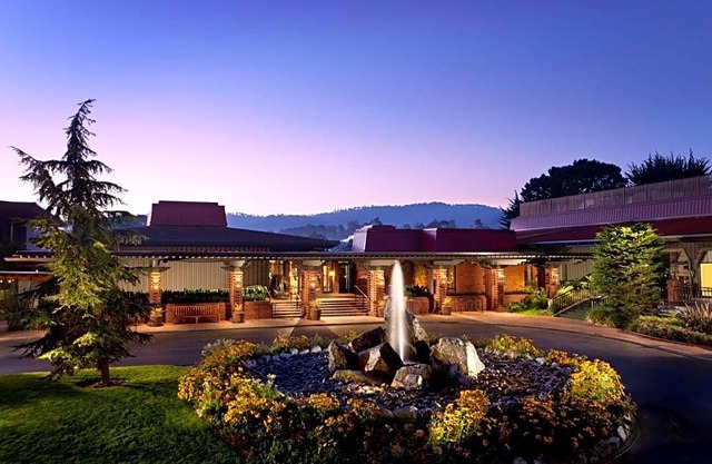 4-Star Hotel ∙ Hyatt Regency Monterey Hotel and Spa