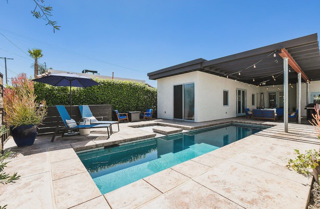 5 bedroom(s) House near San Diego