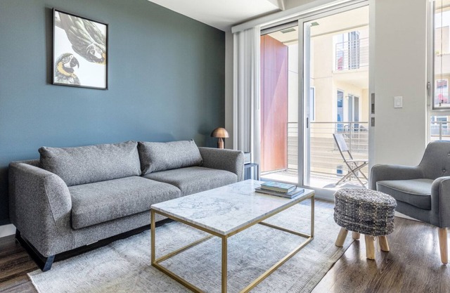Adorable Koreatown 1BR w/ Gym, Pool, walk to Wilshire Blvd, by Blueground