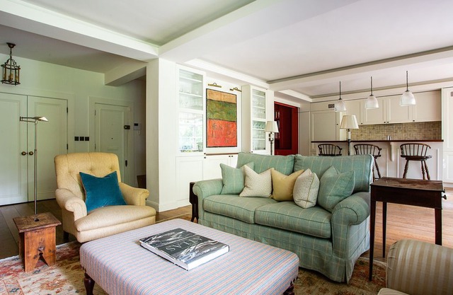 Airlie Gardens V by onefinestay