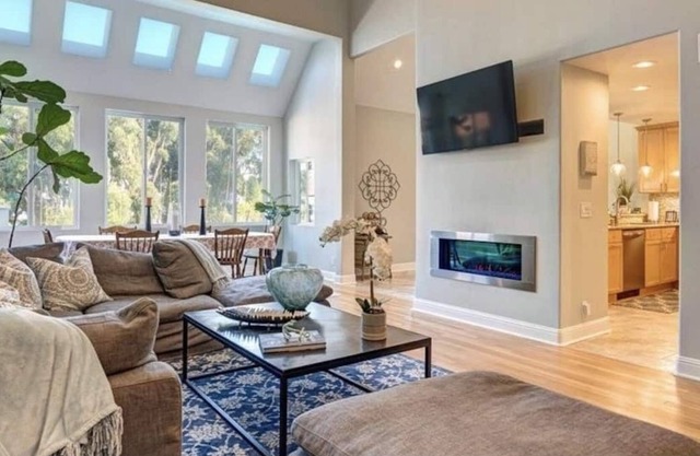 Amazing Marina Del Rey Penthouse