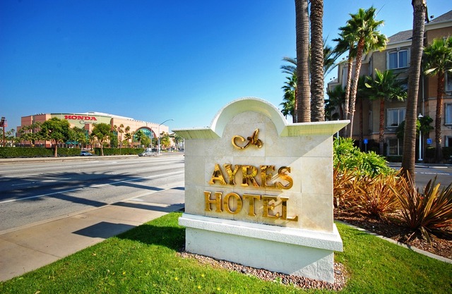 Ayres Hotel Anaheim