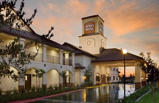 Ayres Hotel Redlands 