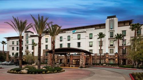 Bear Springs Hotel 
