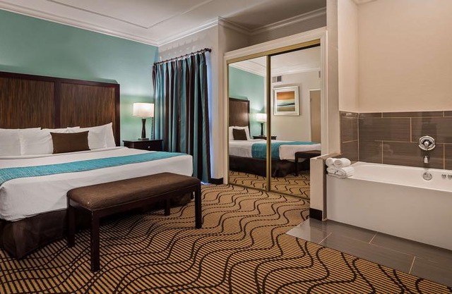 Best Western Plus Irvine Spectrum Hotel