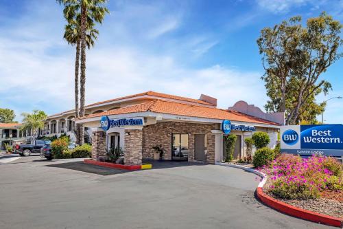 Santee Lodge 