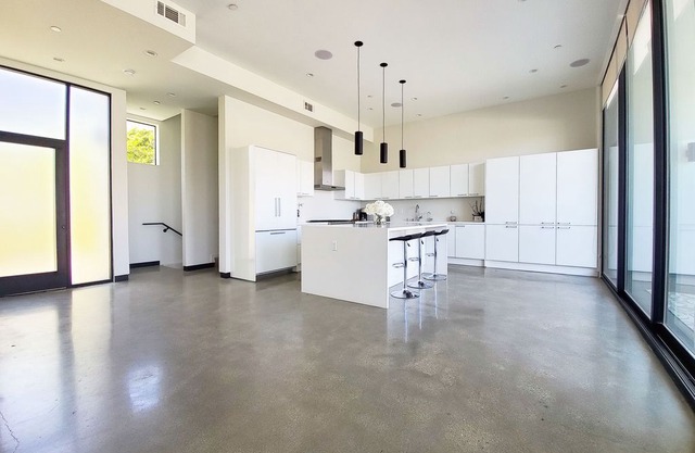 Brand New Modern Santa Monica Town Home