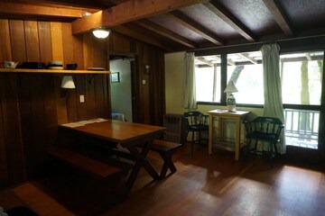 Cabin 5, Sandy Bar Ranch in Orleans